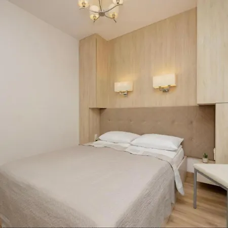 Hub Daszynskiego * 华沙